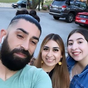 Meet your Posher, Hector